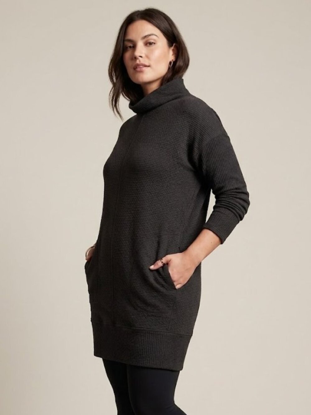 Lululemon Black Quilted Mock-Neck Tunic Pullover - Size 2